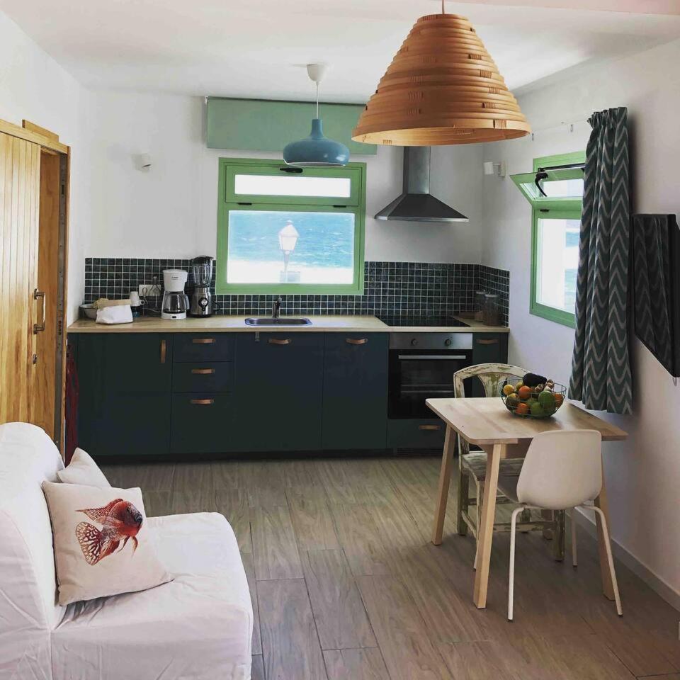 Casa Anclada En La Santa- 4 Apartamentos Frente Al Mar- 1ª Linea Solarium Barbacoa Δωμάτιο φωτογραφία