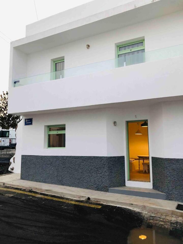 Casa Anclada En La Santa- 4 Apartamentos Frente Al Mar- 1ª Linea Solarium Barbacoa Δωμάτιο φωτογραφία